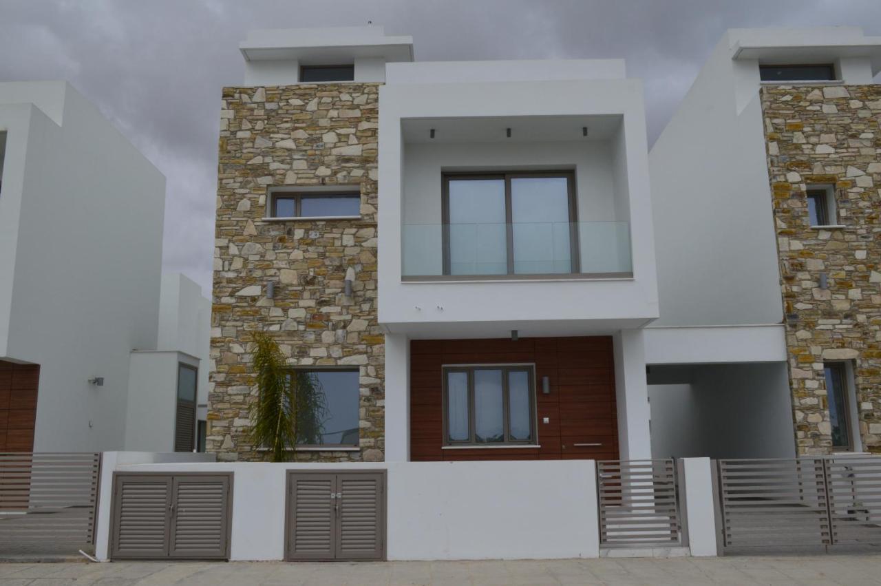 Palm Tree Villas Livadhia Luaran gambar